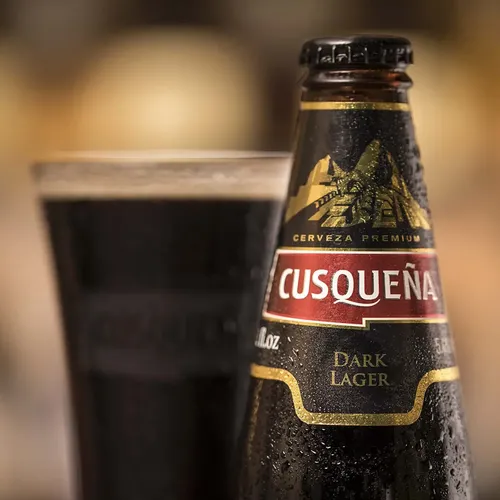 CERVEZA CUSQUEÑA NEGRA DARK LAGER PORRON 330ML - PERU