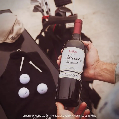 VINO NICASIA RED BLEND CABERNET FRANC BOX X6